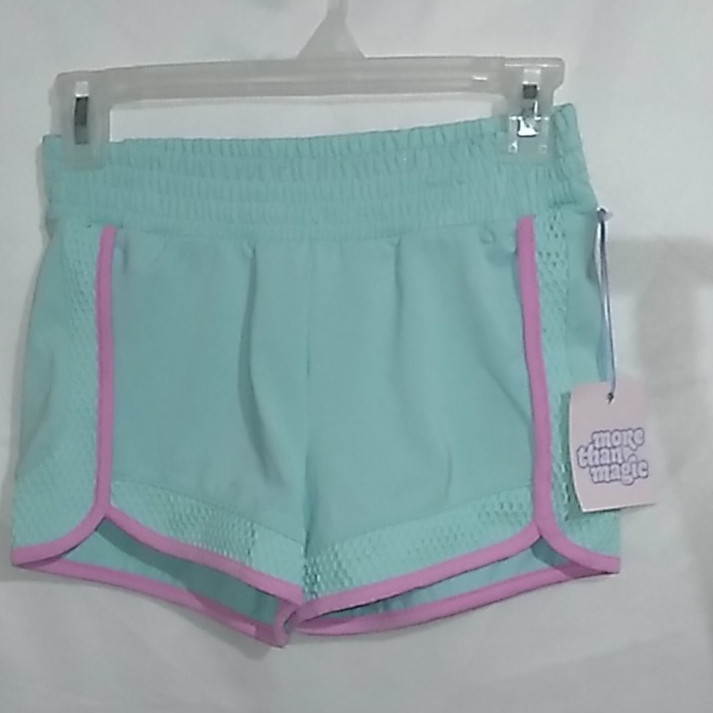 More than Magic shorts